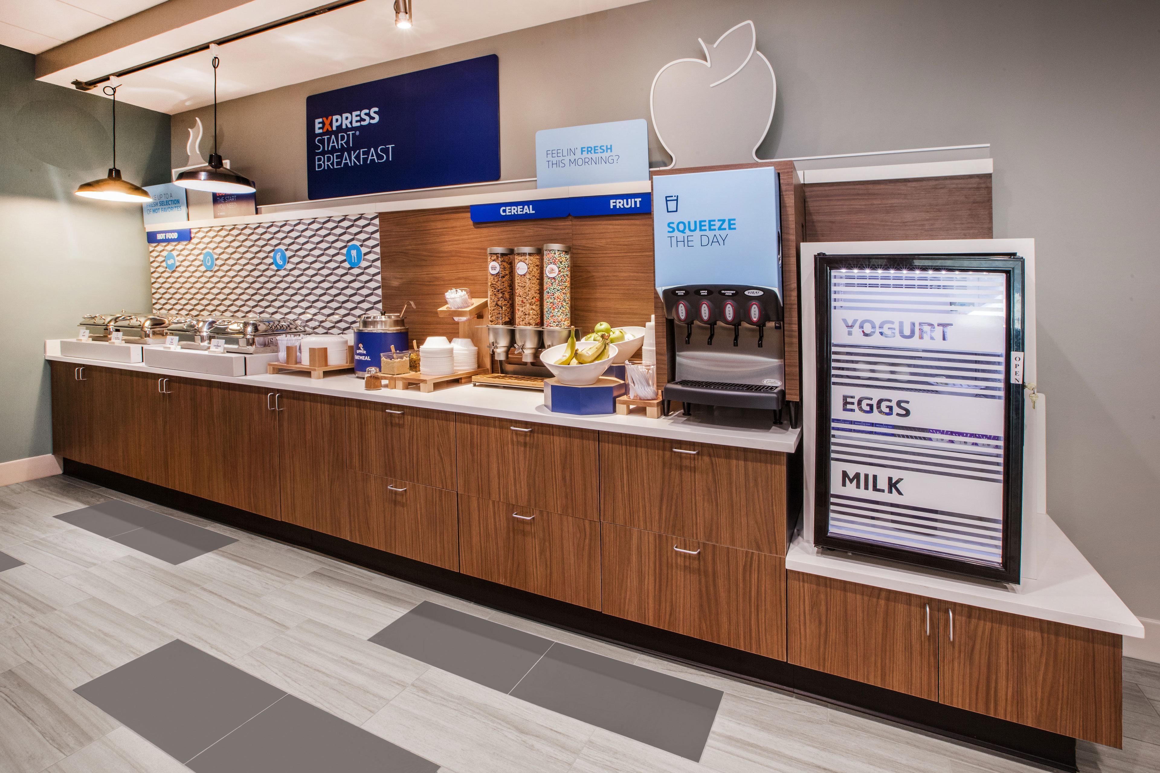 Holiday Inn Express Hotel & Suites Mattoon By Ihg Exteriör bild